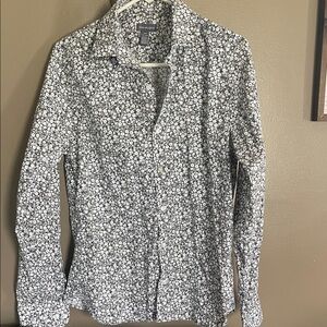 Van Heusen green, gray and White Floral Dress Shirt